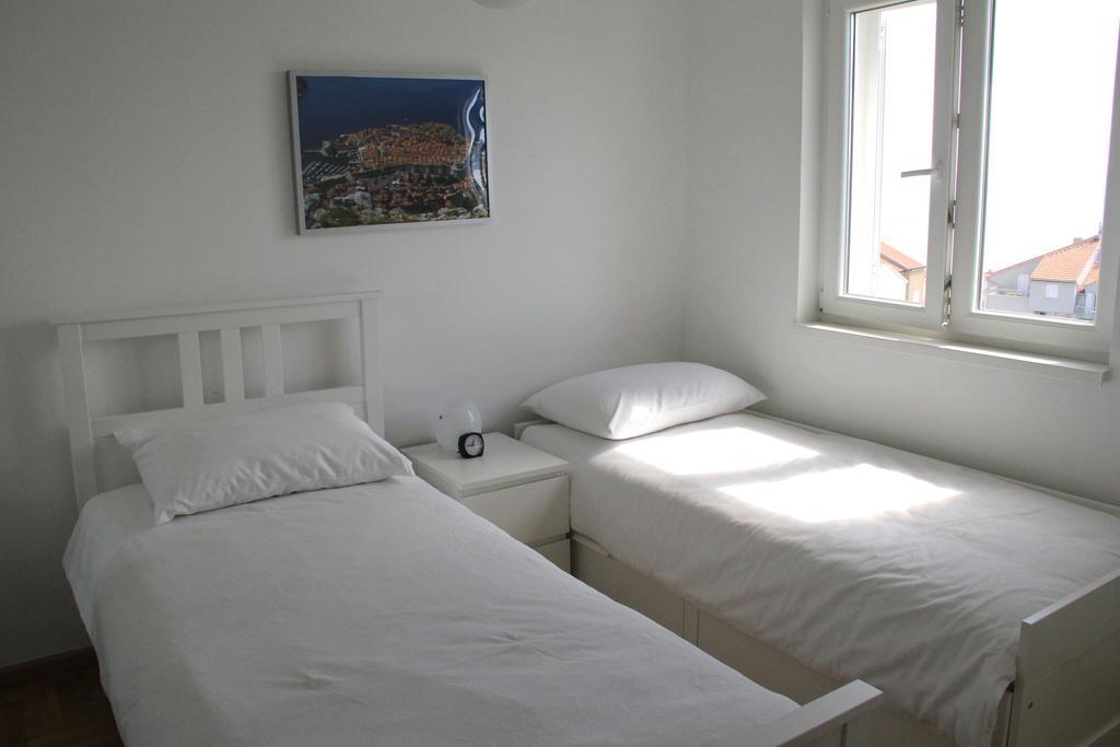 Jelena Apartments Bol Buitenkant foto
